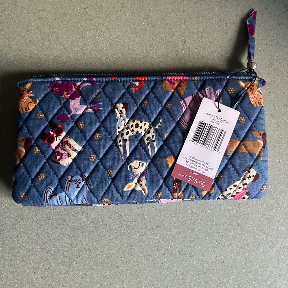 Vera Bradley blue Trio Clutch Quilted Dog Print New - Picture 3 of 7